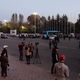 Фото 24-kg.com. Митингующие сторонники Садыра Жапарова пришли на Старую площадь