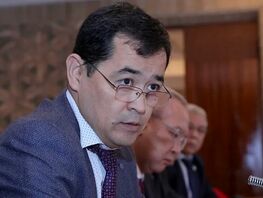 Сократить количество аптек в&nbsp;Кыргызстане предлагает глава Минздрава 