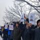 Фото 24-kg.com. Митинг в Бишкеке на площади Ала-Тоо