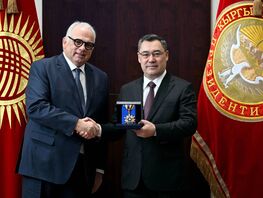 Президент Садыр Жапаров принял глав Объединенного мира борьбы 