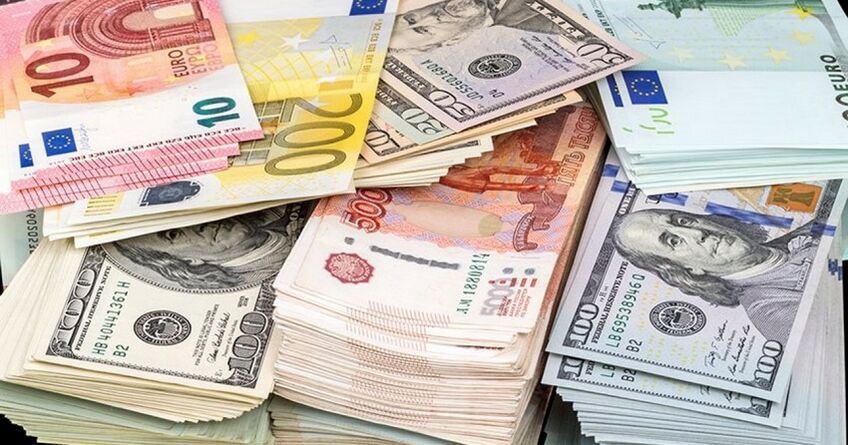 Евро и&nbsp;российский рубль подорожали к&nbsp;сому. Курс валют на&nbsp;21&nbsp;мая 