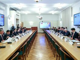 Kyrgyzstan's MPs discuss legal status of migrants in Russia 