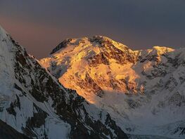  Seven days on Pobeda Peak: Over 60 climbers rescued in Kyrgyzstan