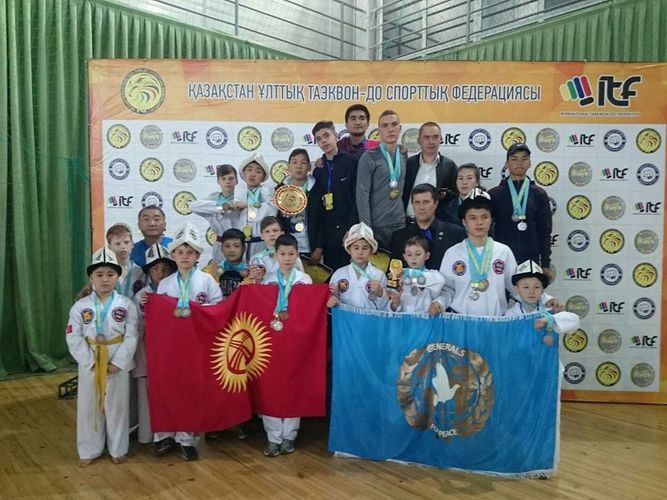 В.Олейниченко