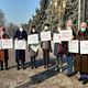 Фото 24-kg.com. Митинг возле здания Жогорку Кенеша