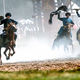 Фото Виктор Драчев/TASS . Соревнования беркутчи