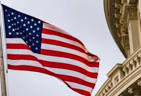 США приостановили обработку виз для 75&nbsp;стран. Кыргызстан в&nbsp;этом списке 