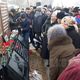 Фото ИА «24-kg.com». Возложение цветов к памятнику, открытому на месте авиакатастрофы в Кыргызстане в 2017 году