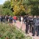 Фото 24-kg.com. Возле железнодорожного вокзала собираются участники марша против ОПГ