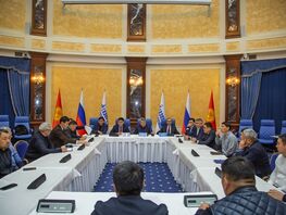 &laquo;Газпром Кыргызстан&raquo; обсудил со&nbsp;строителями нормы проектирования газопроводов 