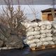 Фото 24-kg.com. Продажа угля на объездной в районе новостройки «Дордой-2»