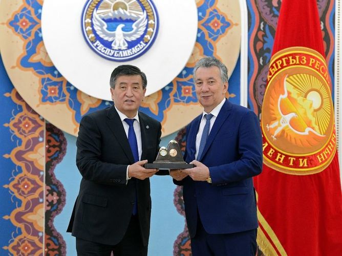 президенттик аппараттын сүрөтү