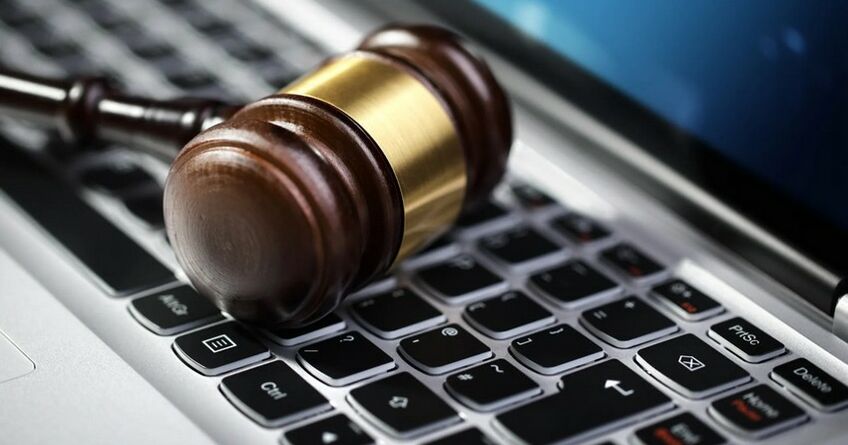 Верховный суд впервые запускает трансляцию открытых судебных заседаний 