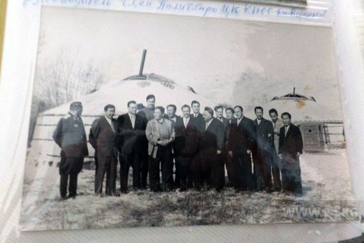 из личного архива Омутая Егимбаева