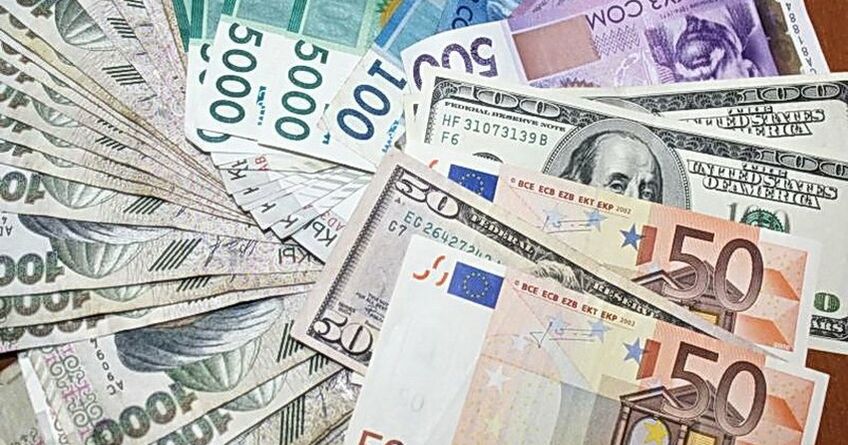 Сом подорожал к&nbsp;доллару, евро и&nbsp;рублю. Курс валют на&nbsp;21&nbsp;августа 