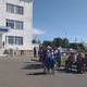 Фото читательницы 24-kg.com. В Балыкчи проходит митинг против действующих депутатов городского кенеша