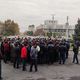 Фото 24-kg.com. Возле мэрии Бишкека проходит митинг