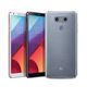 Фото LG G6. Несмотря на огромный размер дисплея, смартфон G6 очень эргономичен. В отличие от других аппаратов с таким же размером экрана модель LG G6 отлично помещается в одной руке: большой дисплей не создает каких-либо неудобств.