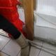 Фото читательницы 24-kg.com. Сыр лежит на полу в магазине